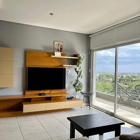 Departamento Moderno Y Centrico Con Parking Subterraneo Incluido! Apartment Junin  Exterior photo